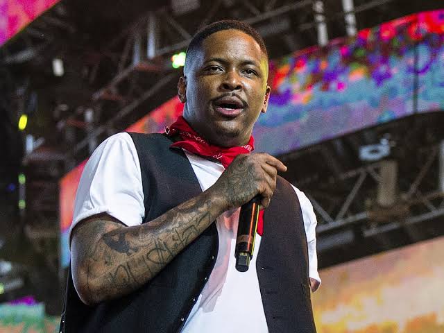 YG on stage